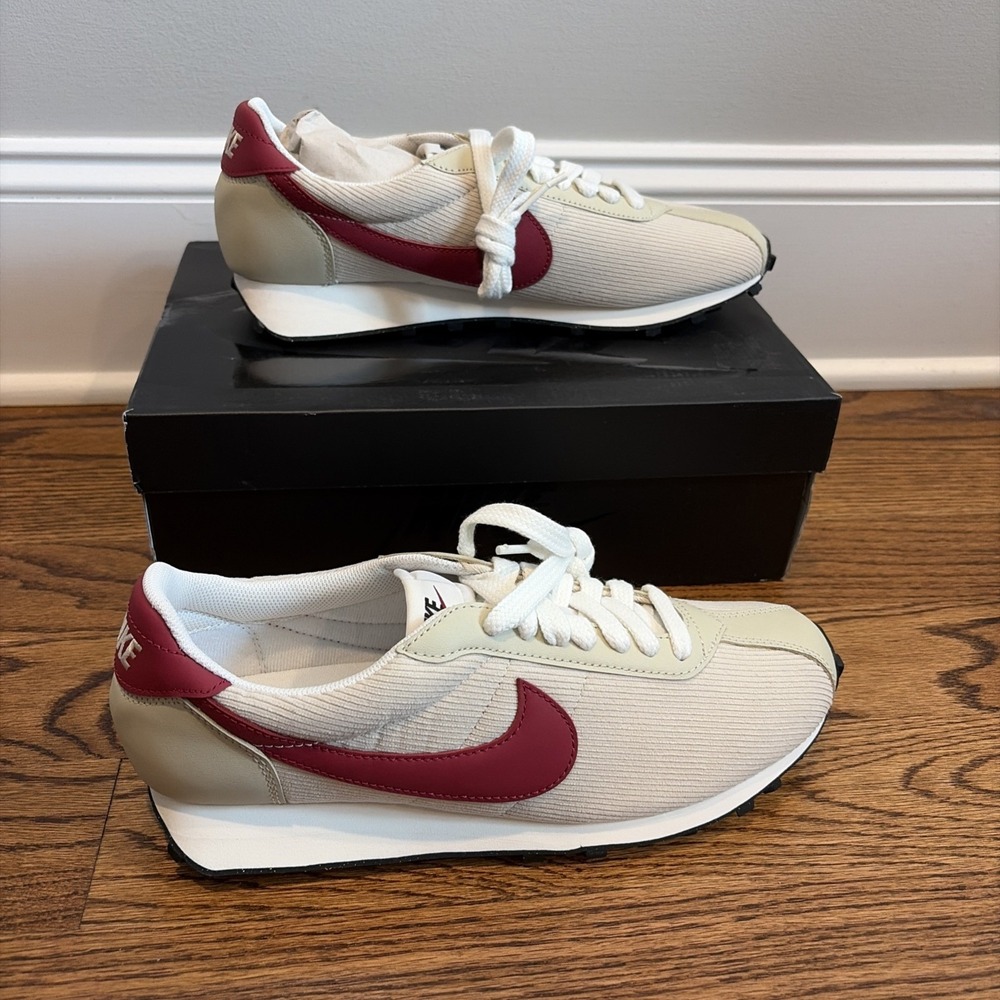 Nike LD-1000 SE Off White Khaki Noble Red Running Shoes Men's Size 11 HV4455-200